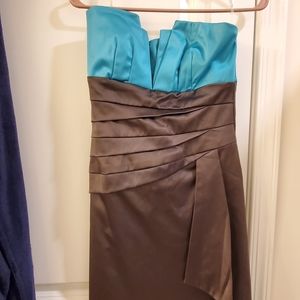 Strapless and very flattering dress